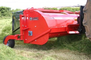 SwathAir lifts and turns the grass for maximum air flow through the silage for better drying, 